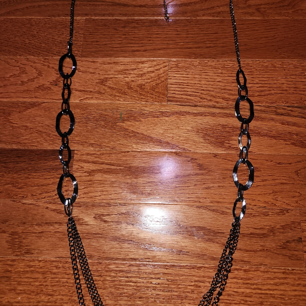 Elegant Silver Chain Necklace
